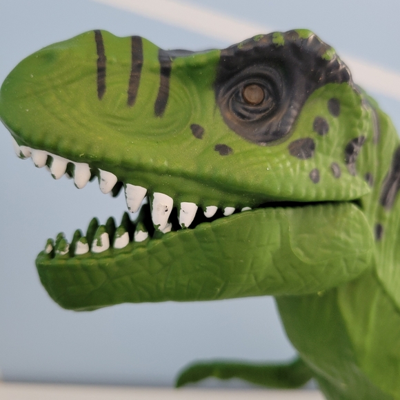 Chap Mei Dino Valley Tyrannosaurus T-Rex Dinosaur Toy Figure w Lights & Sounds - Picture 8 of 11